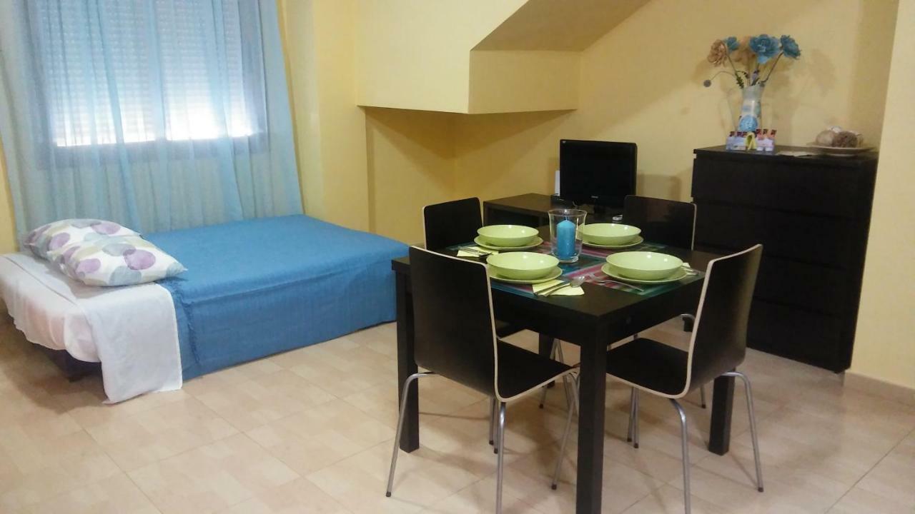 Apartamento Domingo Lozano Malaga Luaran gambar